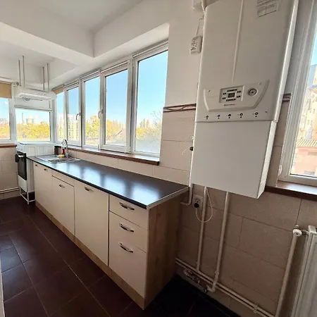 Apartment Flat Near Centre Craiova
